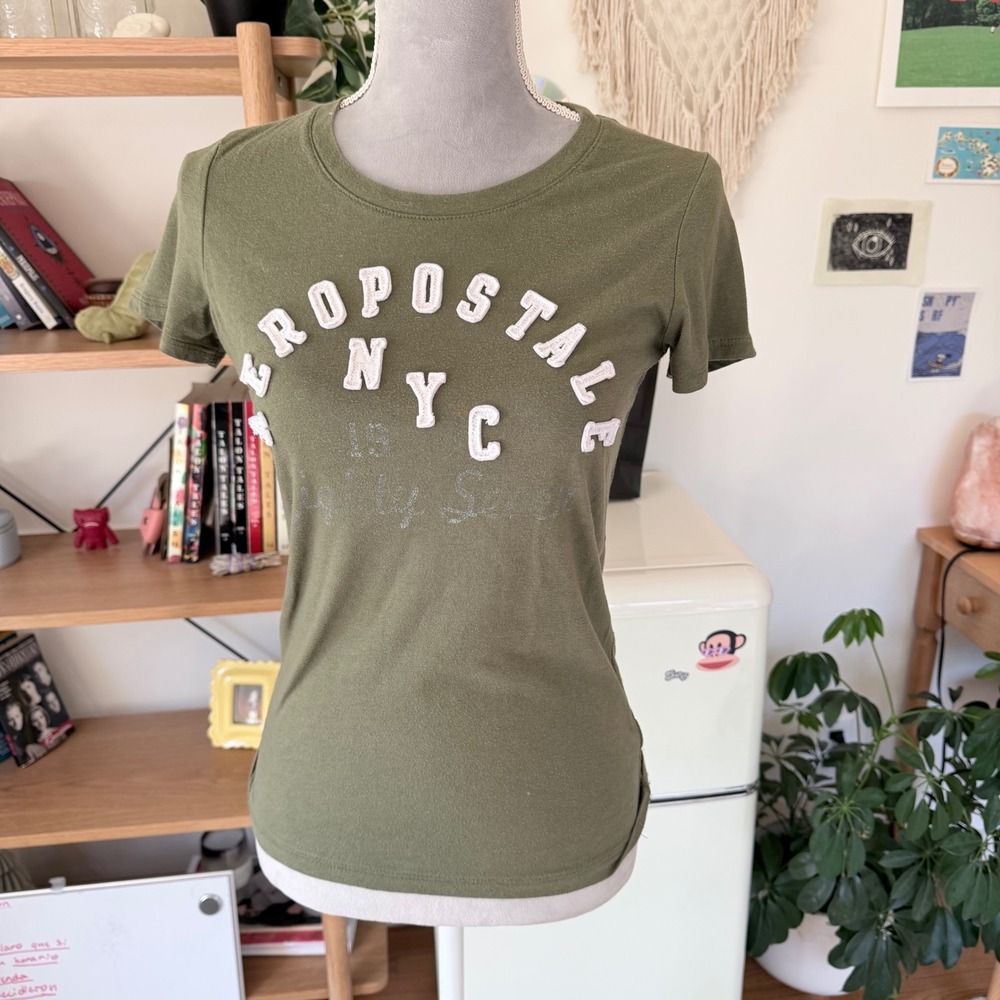 Aeropostale T-Shirt Womens S Green NYC Graphic Tee Short Sleeve Cotton Blend